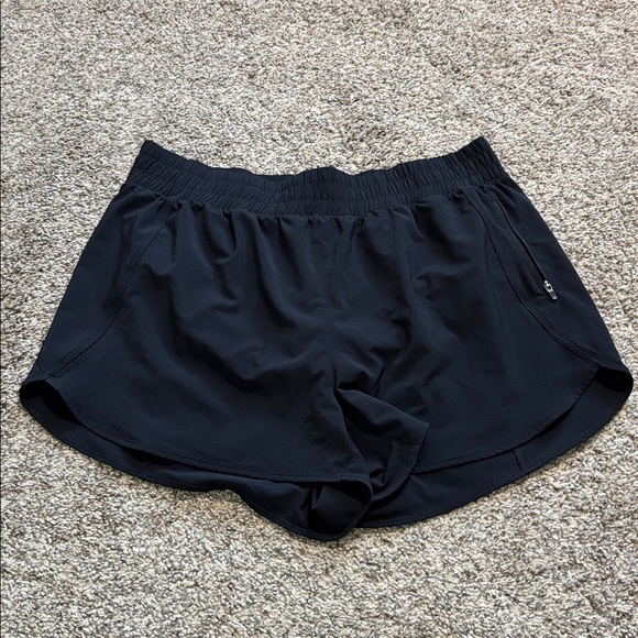 CRZ YOGA Pants - CRZ YOGA Black Performance Shorts size XL